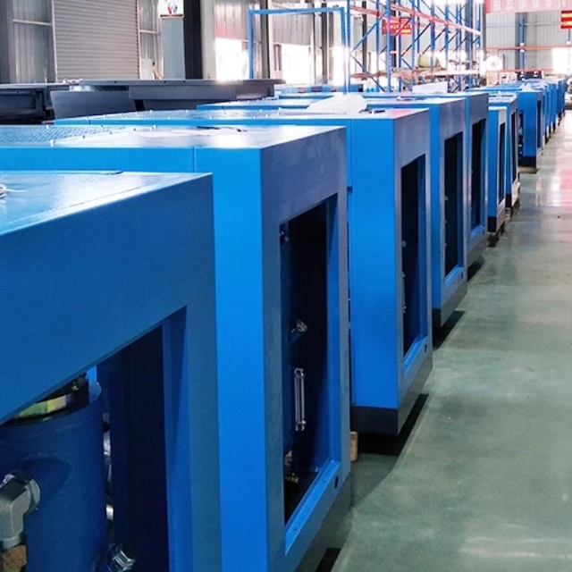 ऑटोमोटिव सेवाओं में एयर कंप्रेसर की भूमिका: शक्ति दक्षता, परिशुद्धता और स्थिरता